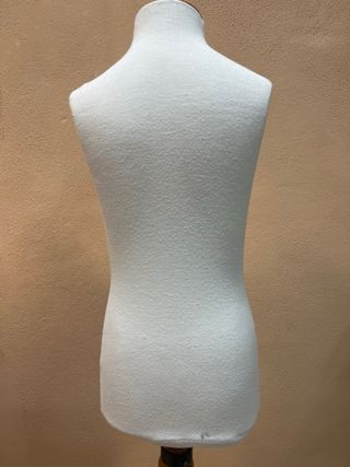 Maniqui niño madera, talla 8. 