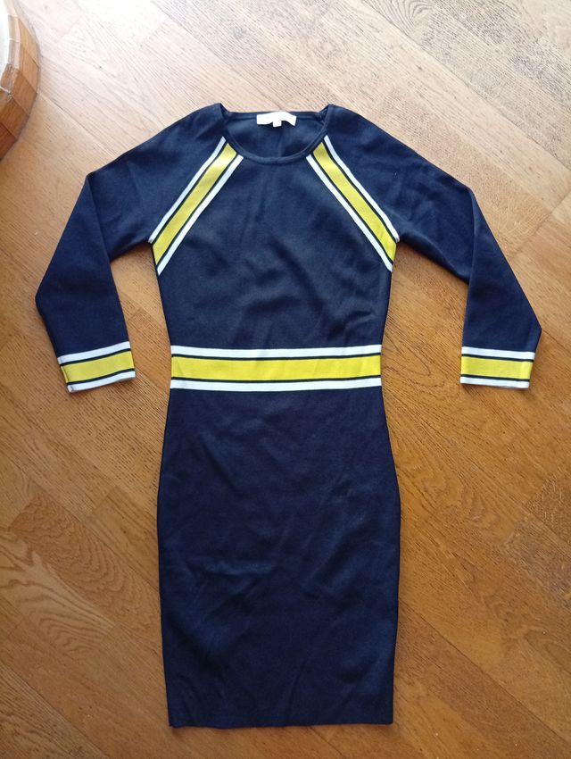 Vestido negro c/amarillo talla XS