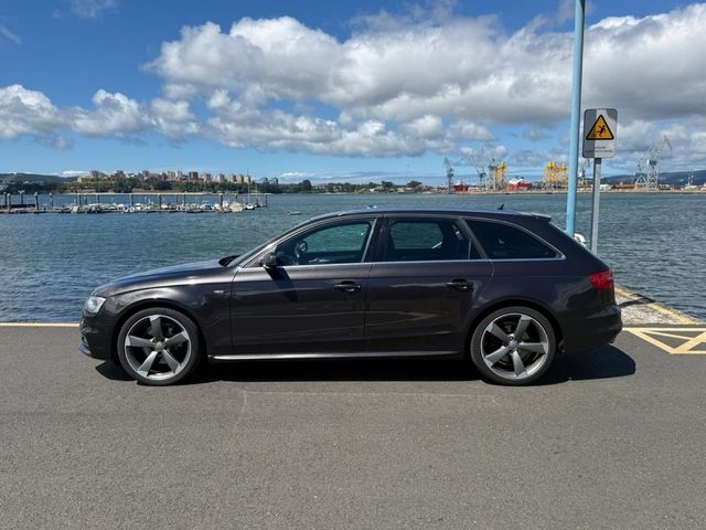 Audi A4 2014