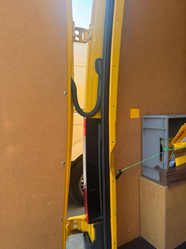 Visagras Amarillas mercedes sprinter