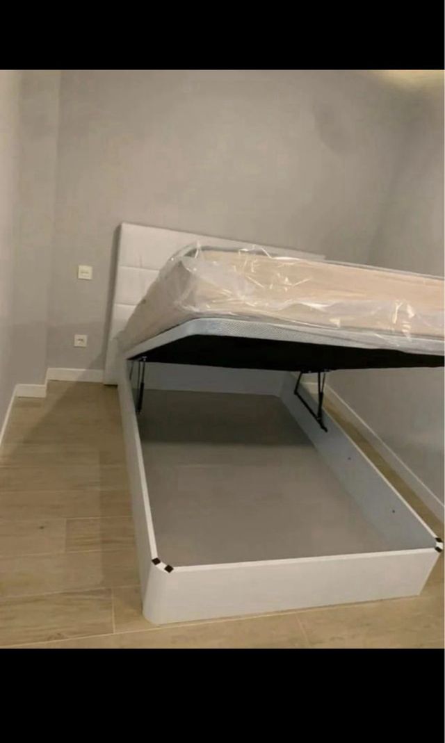 Canapés con colchones (2 uds.)