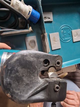 Taglia lamiera Makita JS3201J