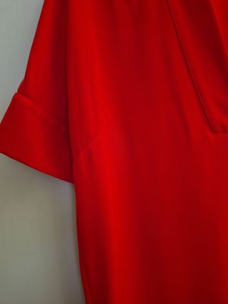 Vestito rosso scollo a V