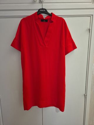 Vestito rosso scollo a V