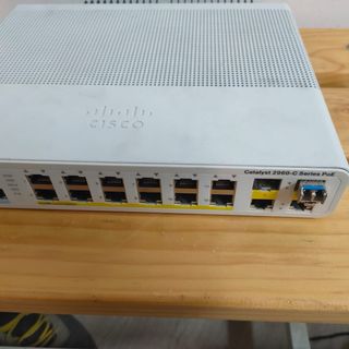 Switch Cisco Catalyst 2960-C PoE 12 puertos + SFP
