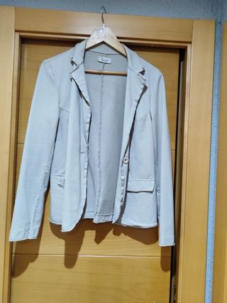 Americana beige casual