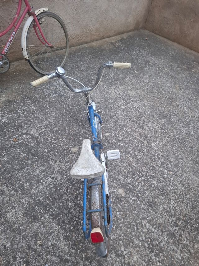 Bicicleta infantil antigua