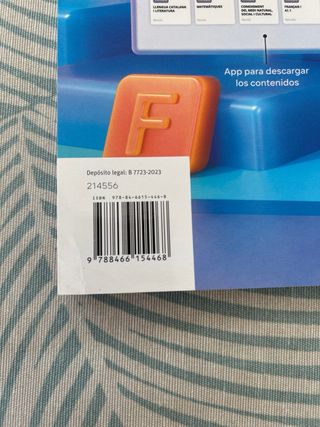 Lengua castellana y Literatura. 4 Primaria. Revola