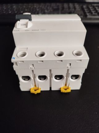 Interruptor Diferencial Schneider 40A - 300mA