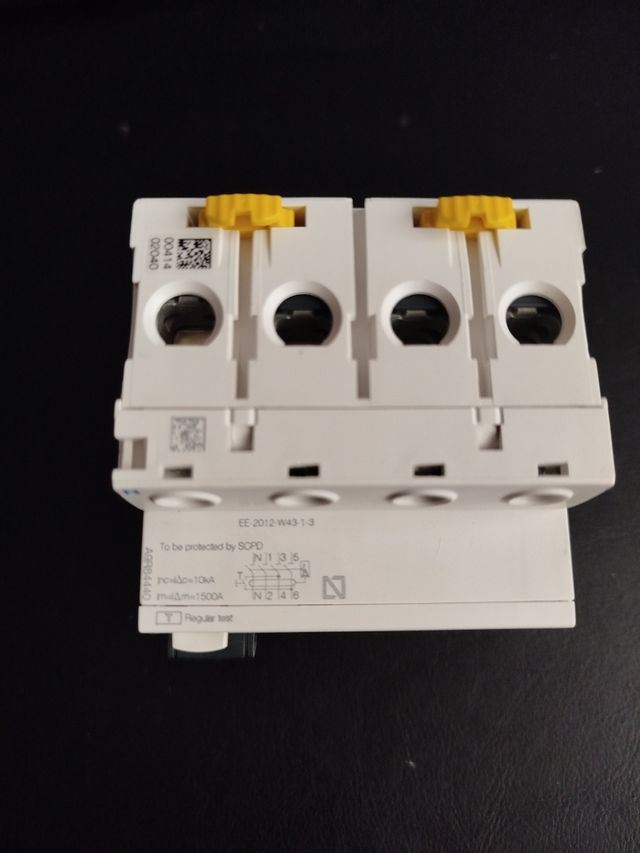 Interruptor Diferencial Schneider 40A - 300mA