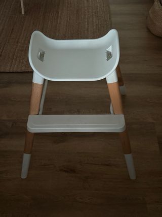 Trona evolutiva Olmitos - madera