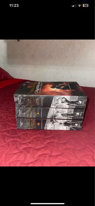 SHADOWHUNTERS: THE MORTAL INSTRUMENTS - 2. CITT...