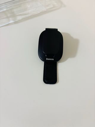 Tipo de clip de gafas para coche Baseus