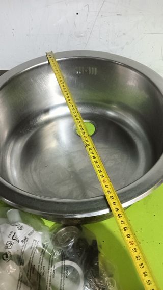Fregadero  redondo 45cm con válvula nueva a estren