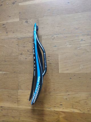 Sillín carbono Pinarello Pro Cycling