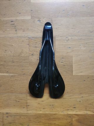 Sillín carbono Pinarello Pro Cycling