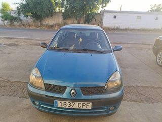Renault Clio 2005