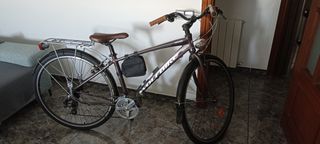 Bicicleta paseo montaña