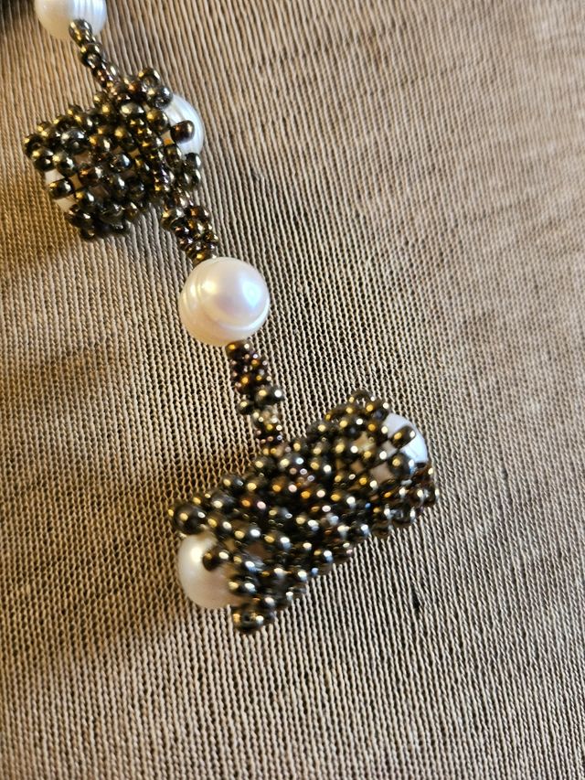 Collana artigianale marrone e bianca