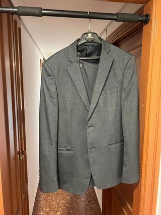 Traje Gris Hombre - Elegante