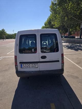 Opel Combo 2006