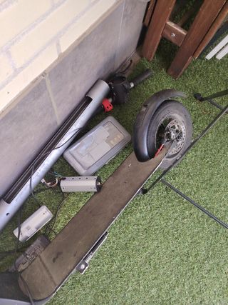 Patinete eléctrico Cecotec Bongo - Despiece