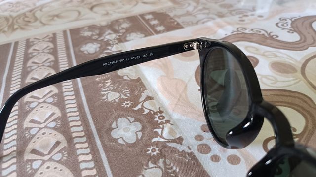 Rayban Occhiali da sole RB2180