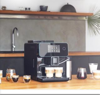 Cafetera automática Power Maticccino 9000