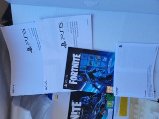 PS5 Fortnite - Caja vacía