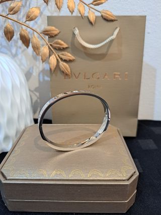Pulsera plateada estilo Bvlgari B.Zero1 