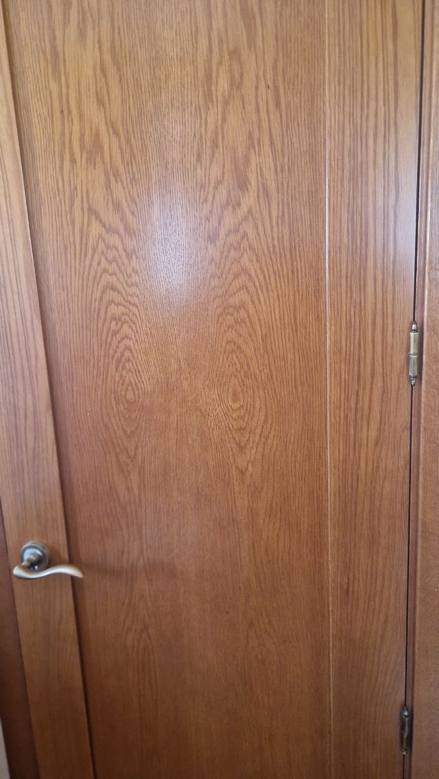 Puertas madera cerezo: 8 unidades+1 doble + marcos