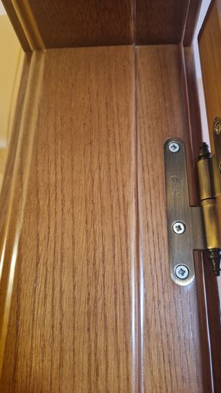 Puertas madera cerezo: 8 unidades+1 doble + marcos