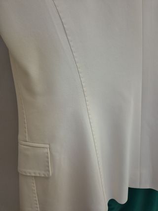 Giacca Clips: giacca bianca  corta bellissima