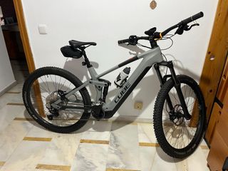 Bicicleta eléctrica Cube Reaction Hybrid