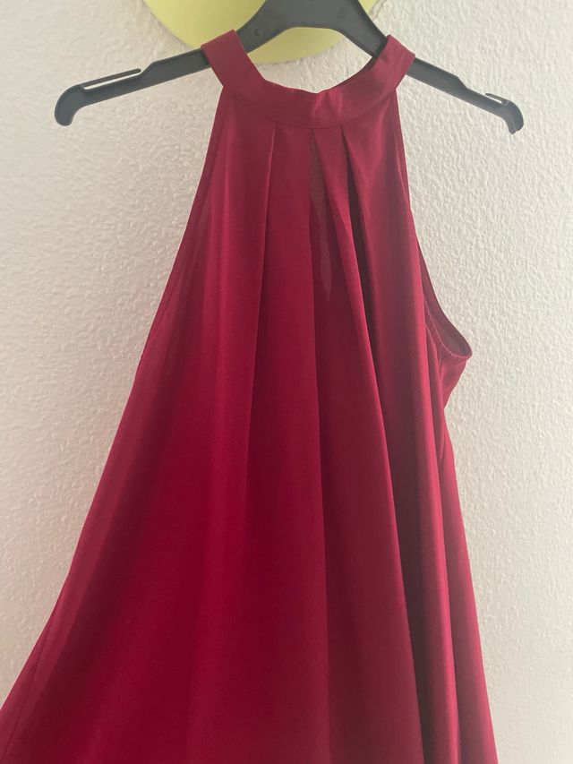 Vestido corto granate