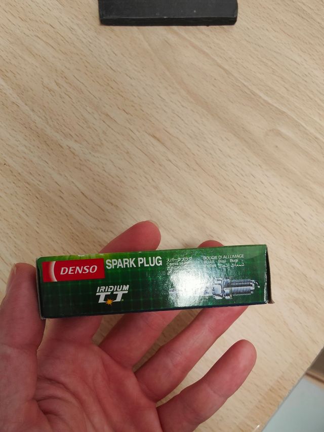 Bujía Denso Iridium IXEH20TT