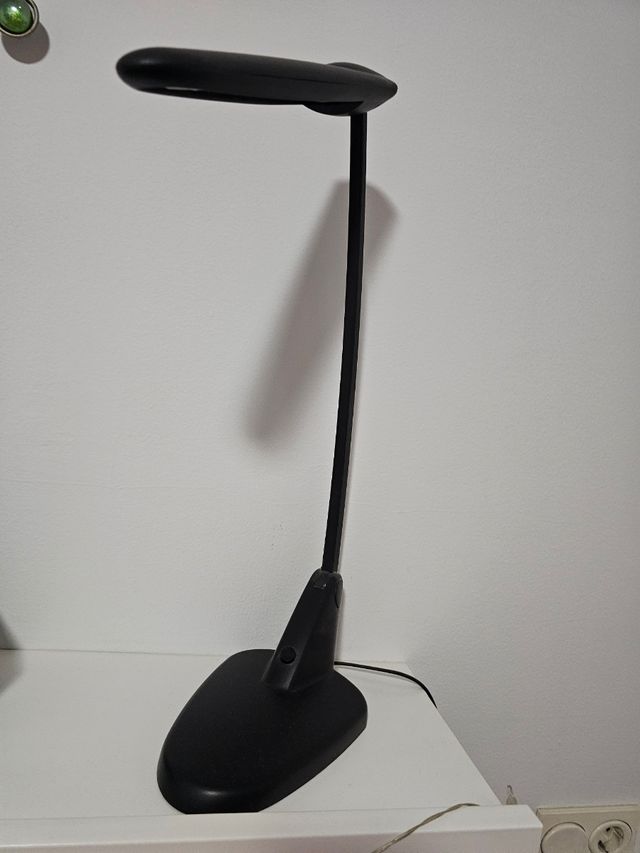 2 Flexos negro mate regulable altura + 2 bombillas