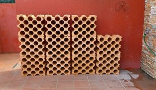 Botellero vino terracota MOTTEZ (15 botellas)