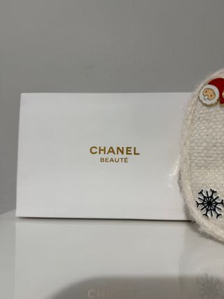 Neceser CHANEL Beauté – Edición Limitada Navideña 