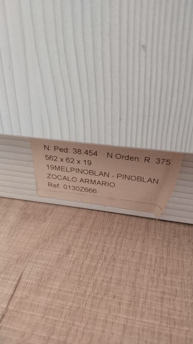 Armario blanco 56x62x19cm