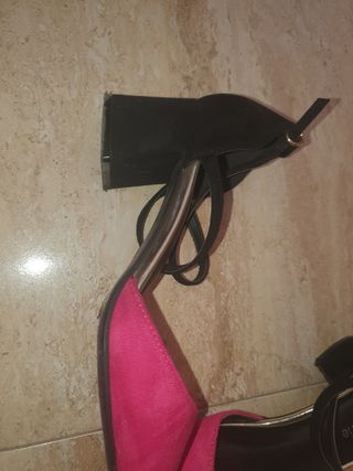 Zapato tacón de ante rosa