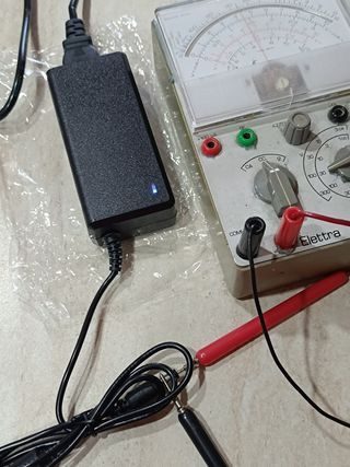 Alimentatore 12V 5A - VGP-DC12V