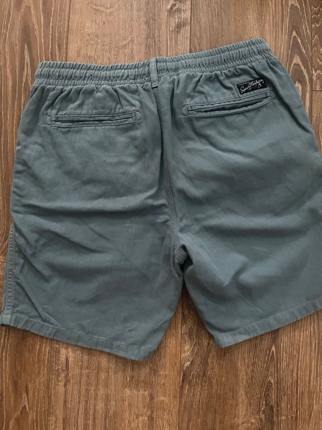 Shorts Superdry - Pantalón corto azul. talla M