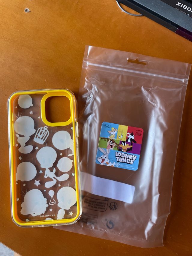 Funda iPhone 12 Looney Tunes