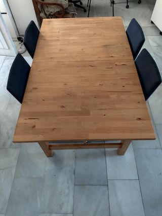 Mesa comedor extensible + 4 sillas