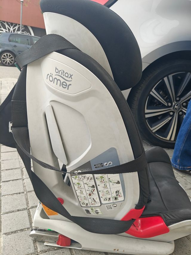 Silla coche Britax Römer