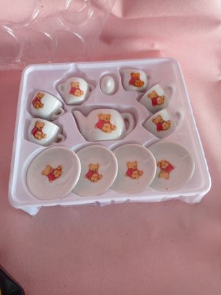 Juego de cafe de porcelana.
