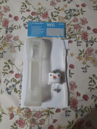 COMO NUEVO. Adaptador Wii MotionPlus - Nintendo