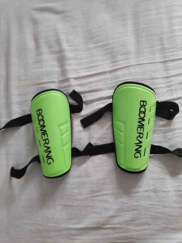 Espinilleras Boomerang Unisex