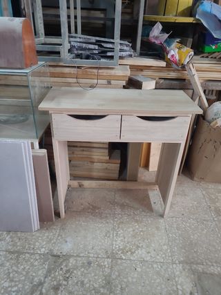 Mesa de madera 2 cajones